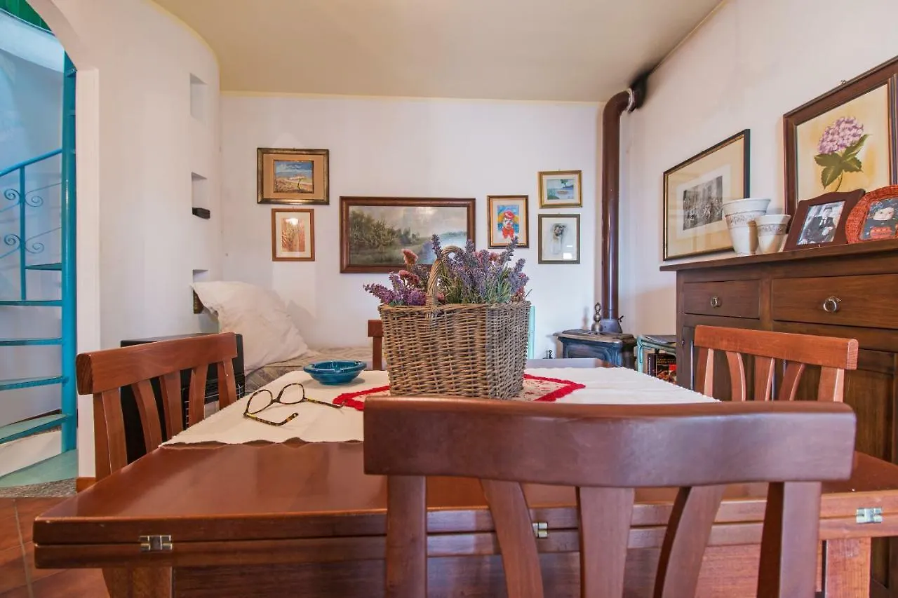 Casa de Férias Casa Lentischio Vila Cala Gonone Itália